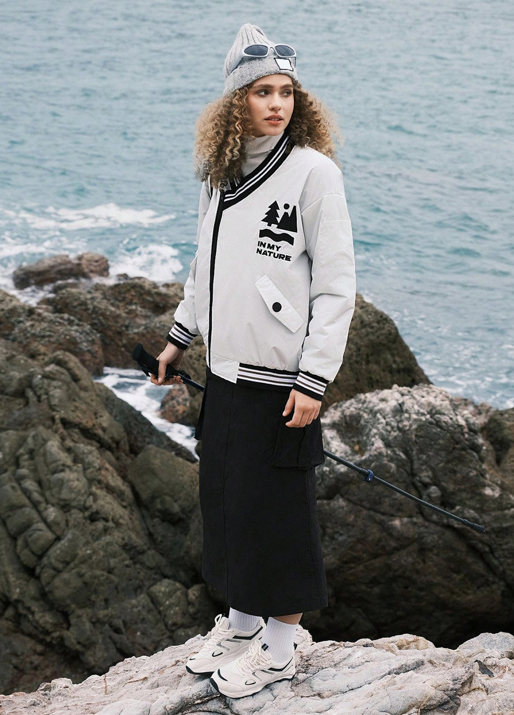 Біла зимня бомбер SHEIN