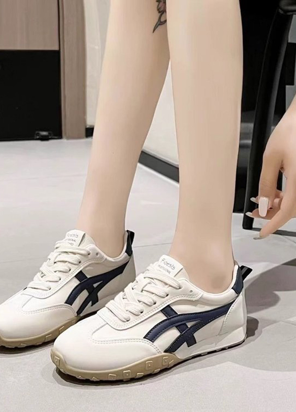 Светло-бежевые кеди No Brand