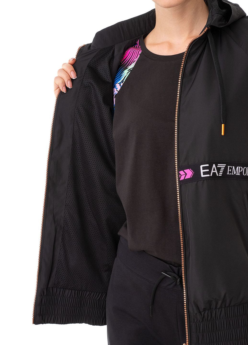 Черная летняя куртка ARMANI EA7