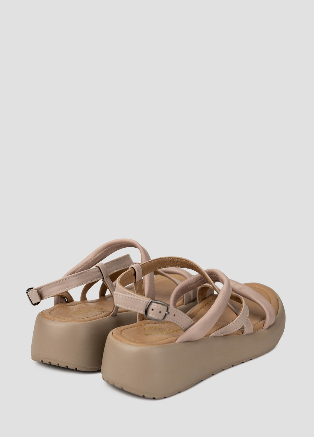 Пудровые босоножки Alromaro с ремешком
