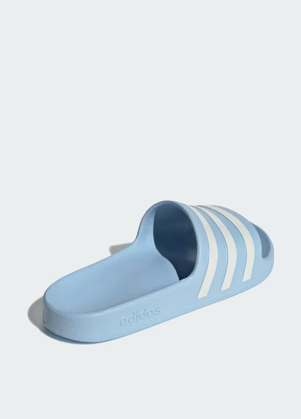 Голубые шлепанцы adidas