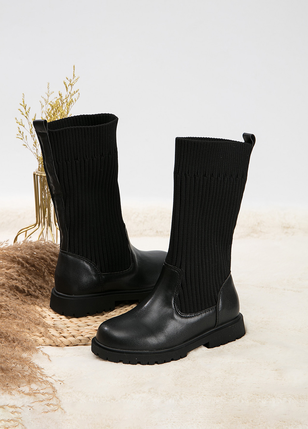 Осенние сапоги SHEIN на тракторной подошве