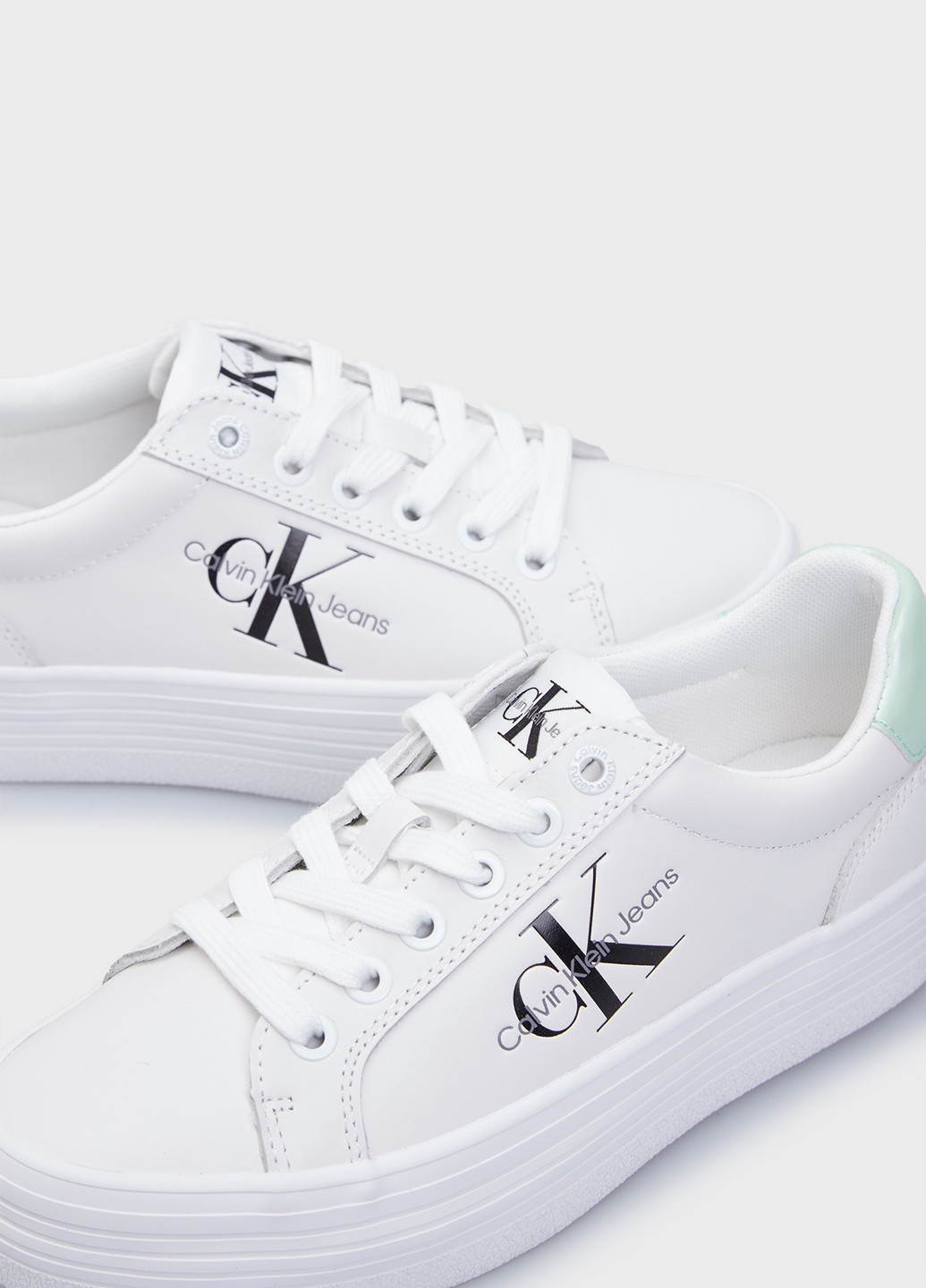 Белые кеды Calvin Klein Jeans