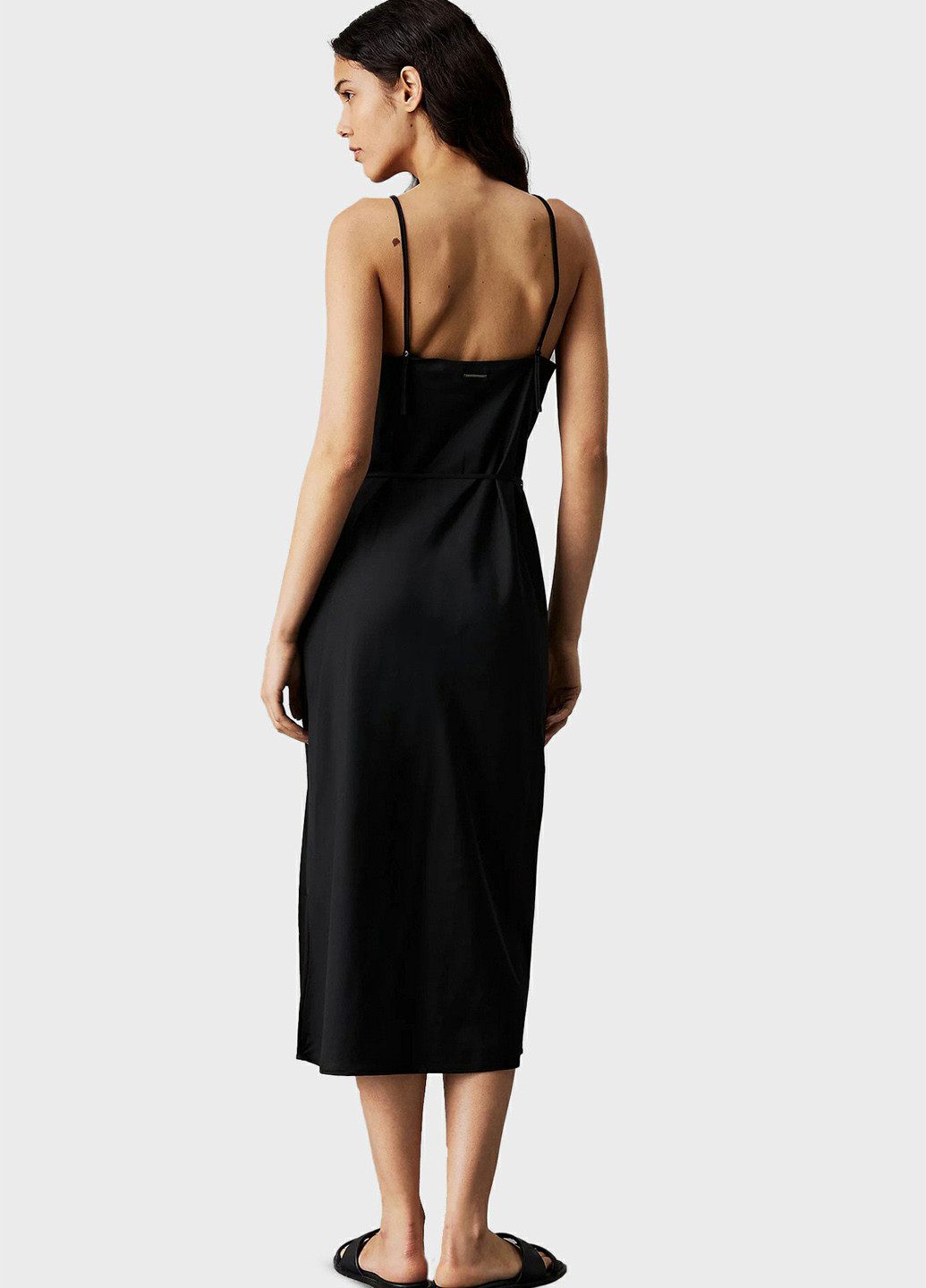 Черное кэжуал платье платье-комбинация Calvin Klein однотонное