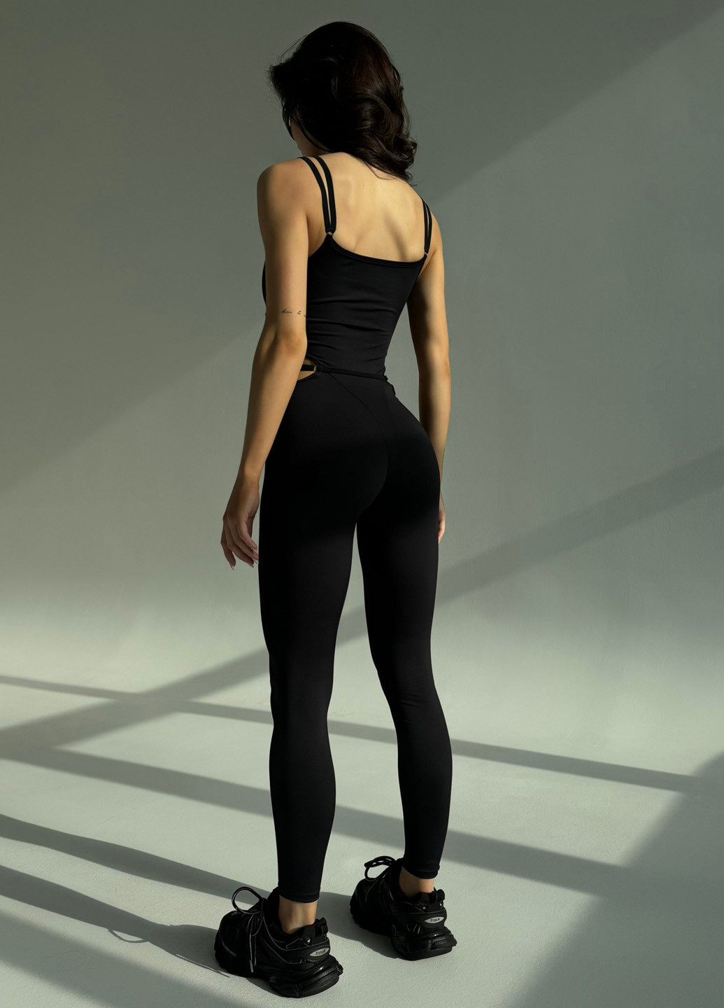 Комбинезон NOVA VEGA комбинезон-брюки однотонный чёрный спортивный полиэстер, бифлекс