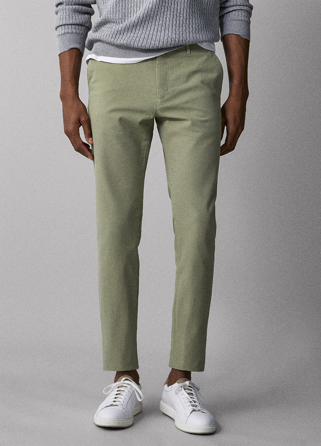 Светло-зеленые кэжуал демисезонные зауженные брюки Massimo Dutti