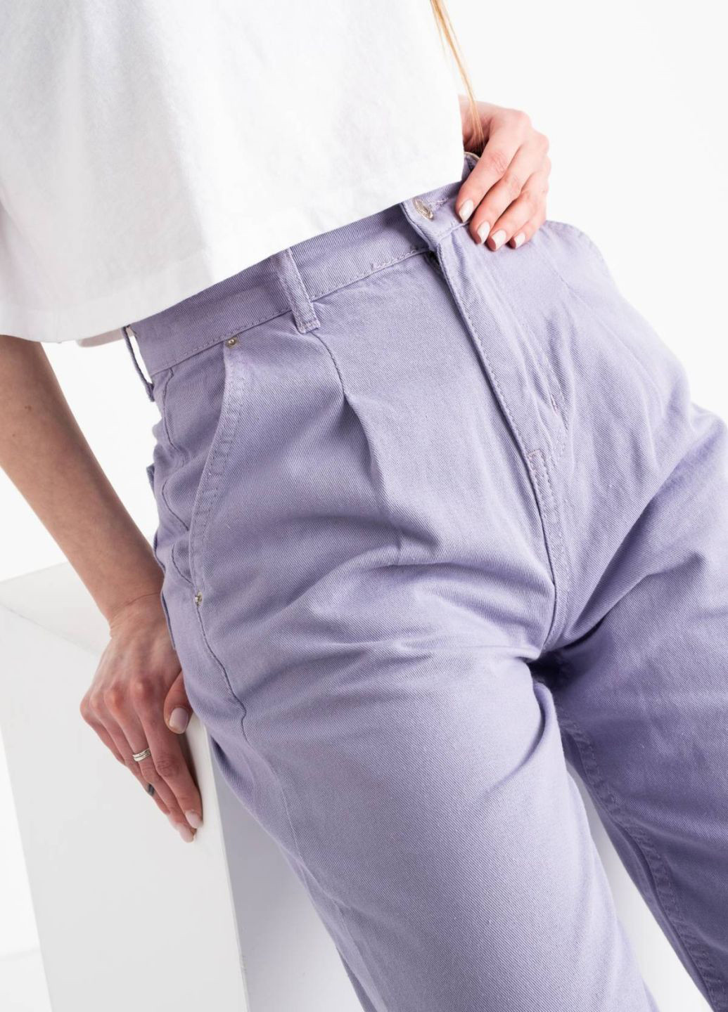 Сиреневые демисезонные укороченные джинсы Top Secret