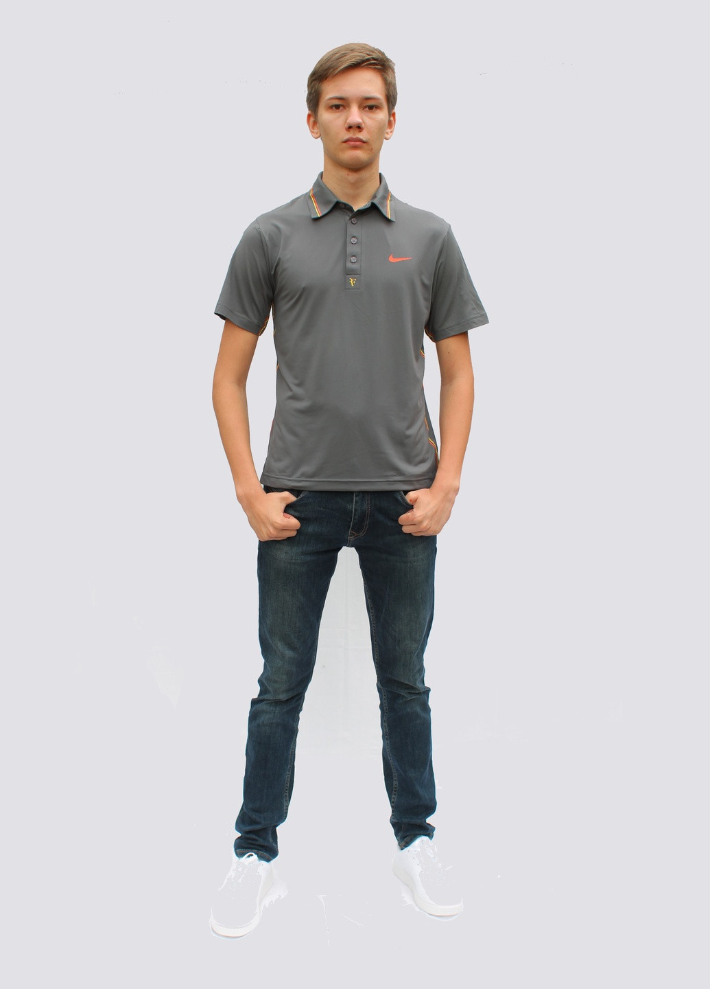Серая футболка-поло мужское для мужчин Nike