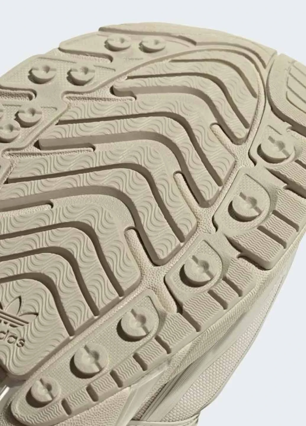 Бежеві всесезонні кросівки ig6928 adidas Adistar Cushion GTX