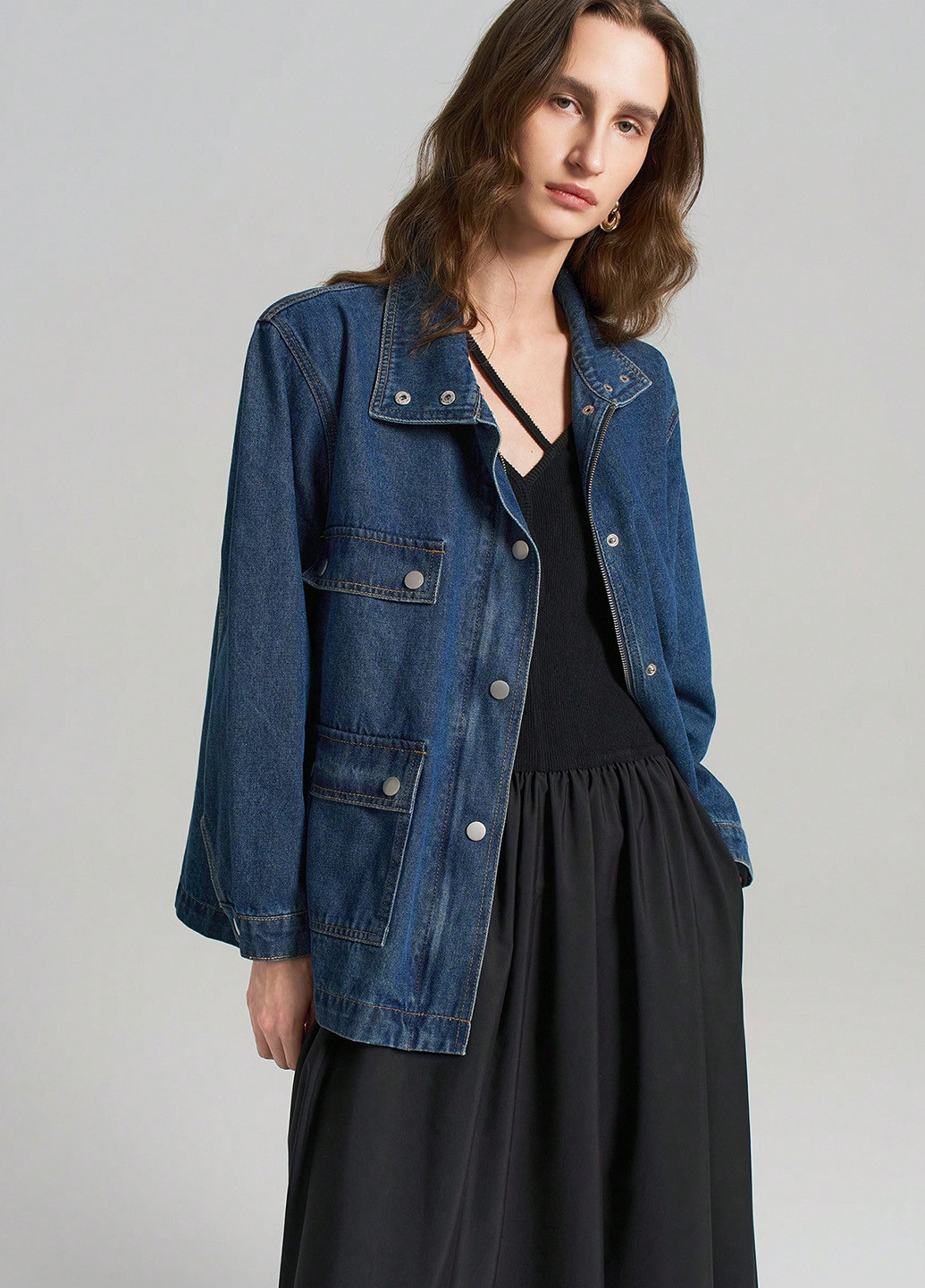 Темно-синяя демисезонная куртка куртка-пиджак SHEIN