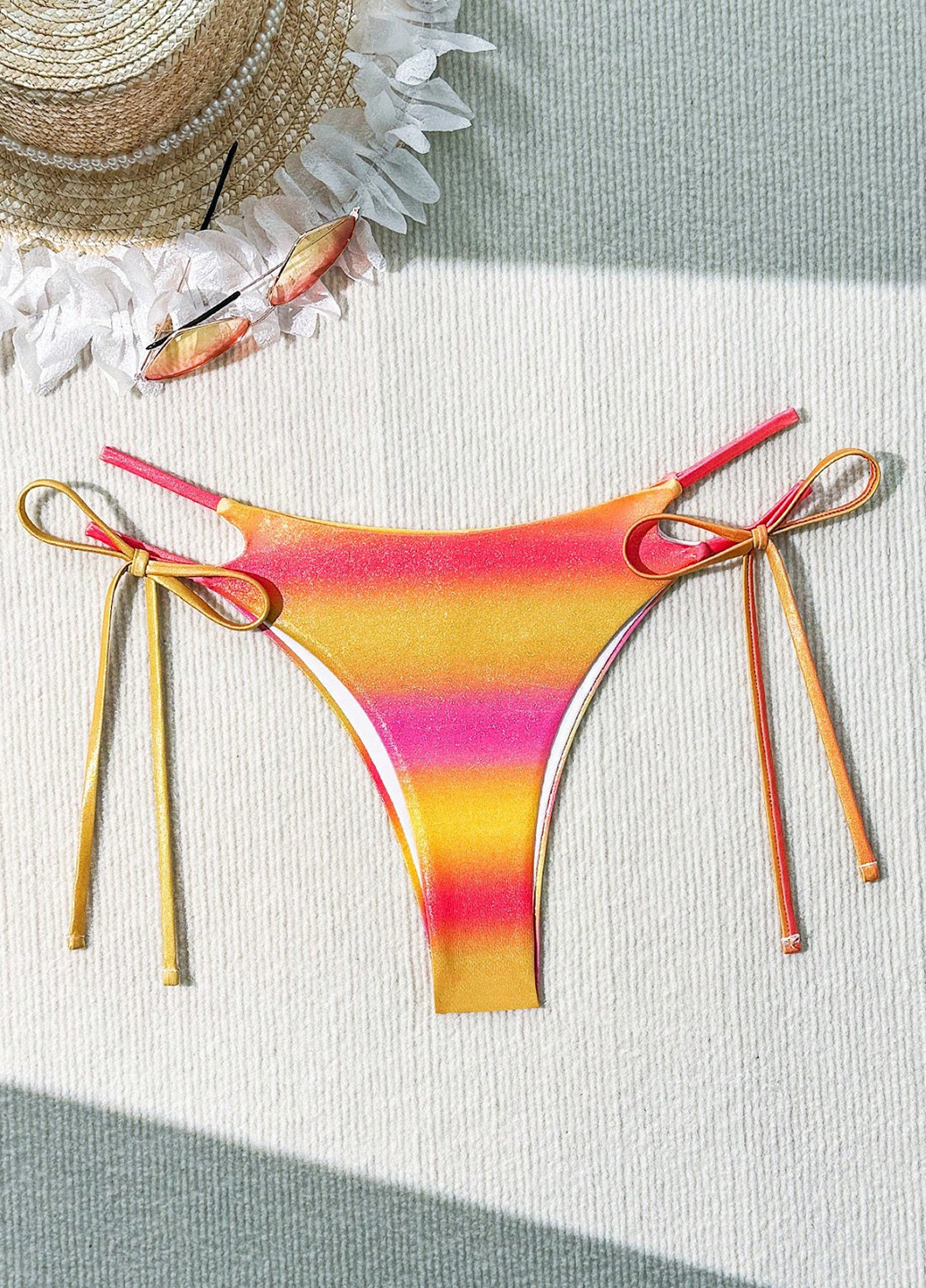 Цветные купальные трусики-плавки градиентные ("омбре") SHEIN