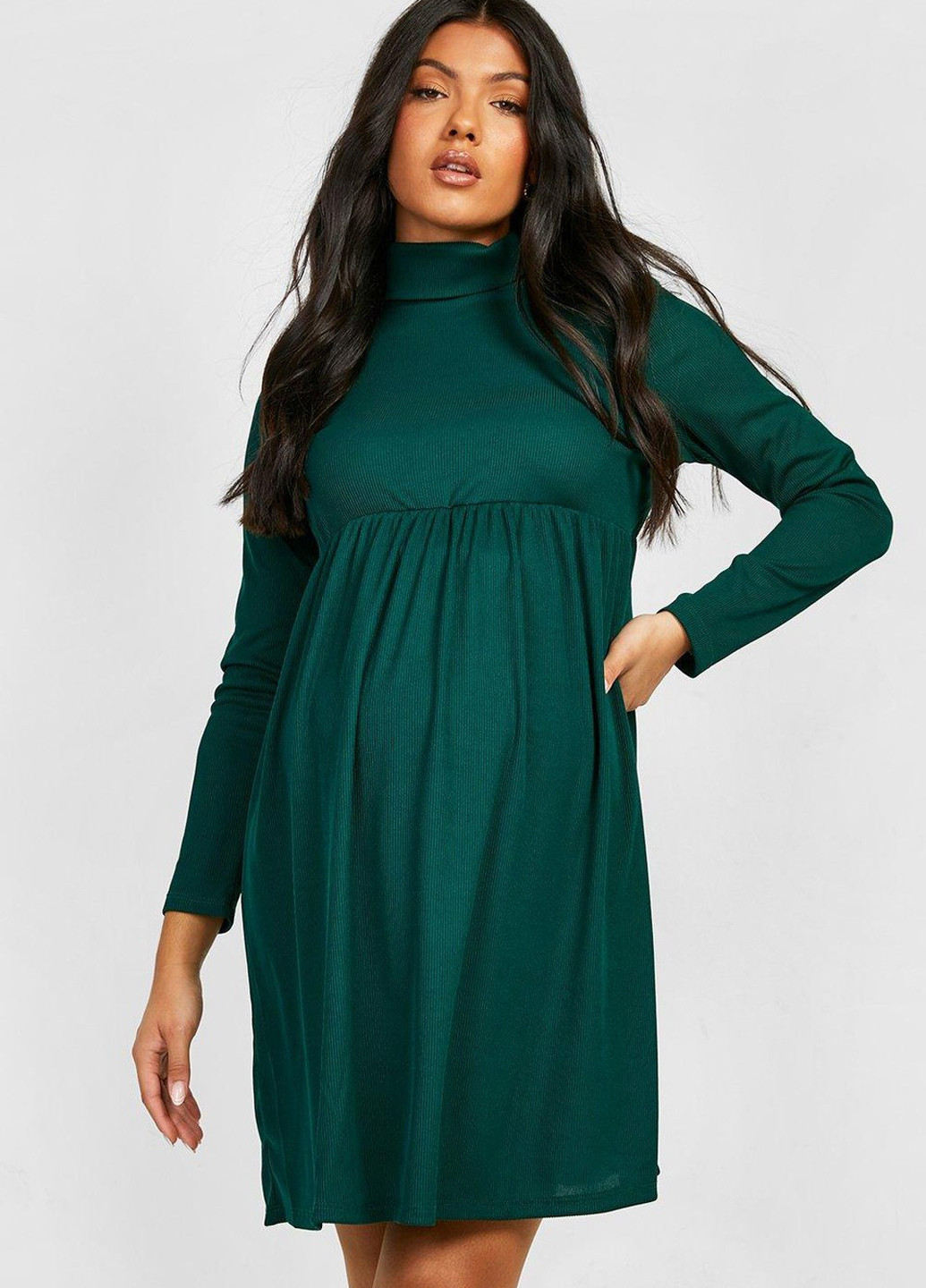 Темно-зеленое кэжуал платье для беременных платье-водолазка Boohoo однотонное