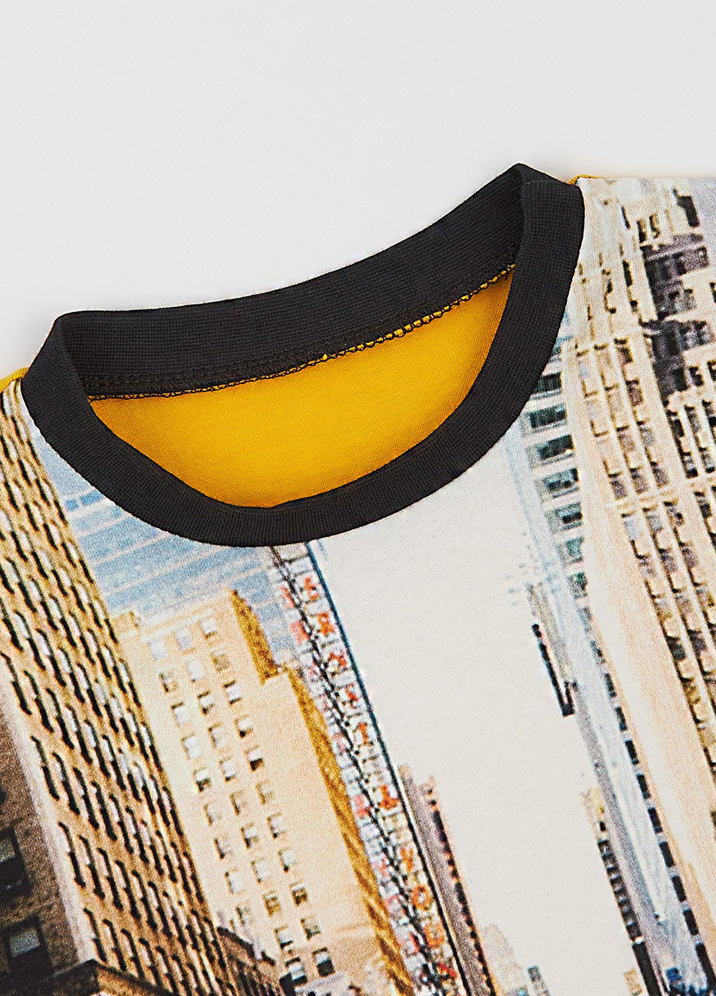 Жовта літня футболка ArDoMi