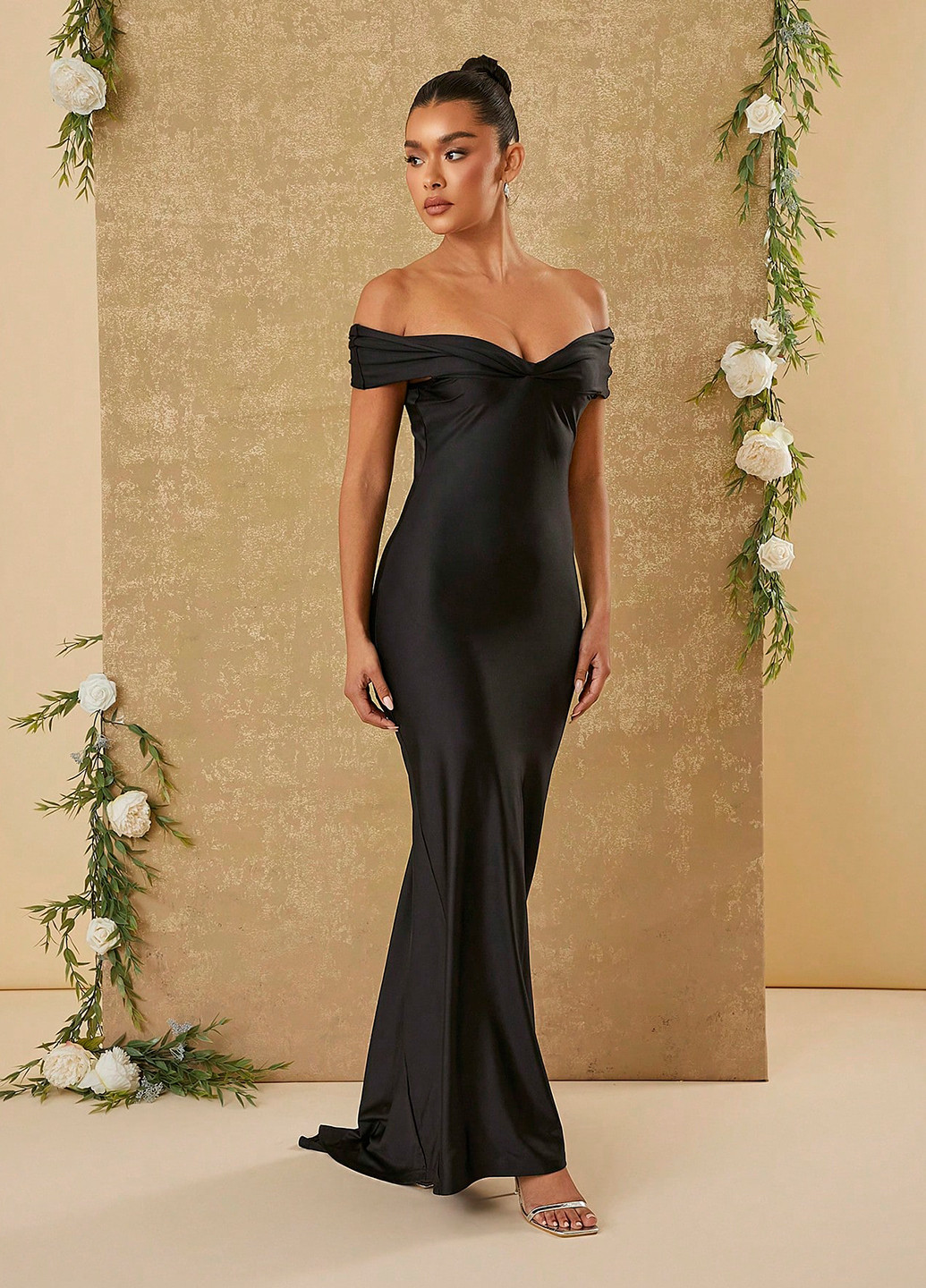 Чорна вечірня сукня годе, з відкритими плечима, з відкритою спиною SHEIN однотонна