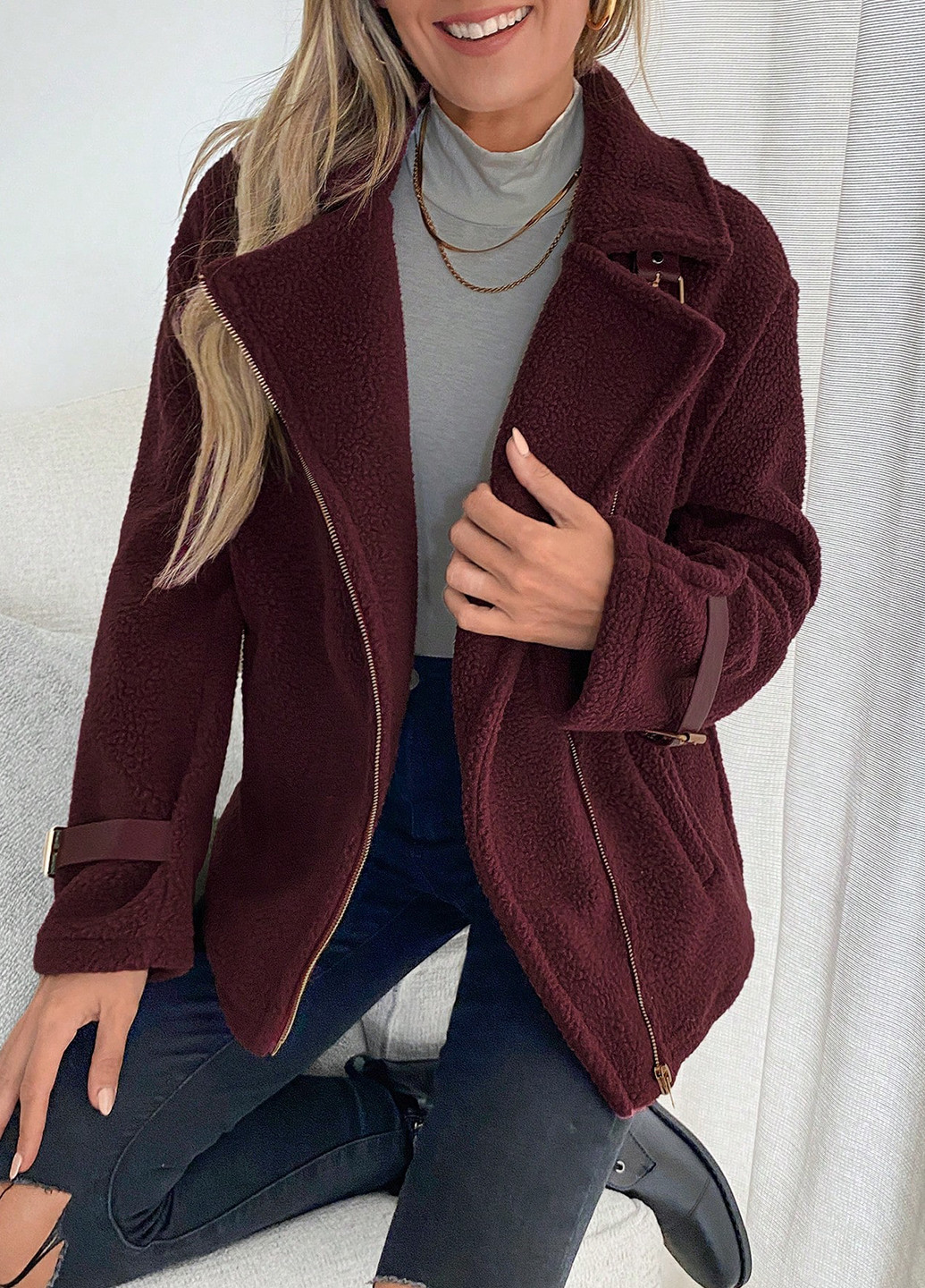 Бордова демісезонна куртка SHEIN