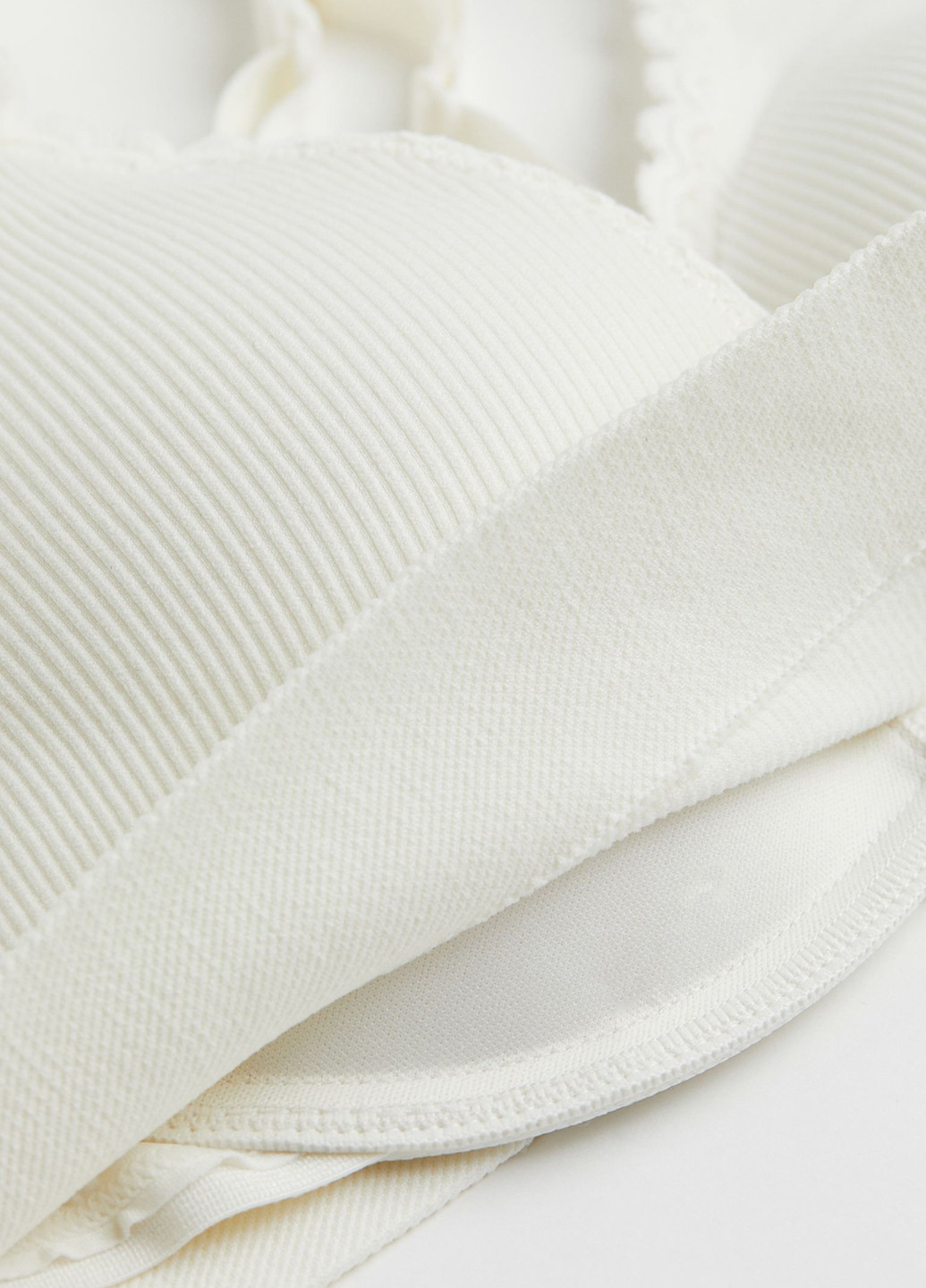 Білий бюстгальтер H&M без кісточок поліамід