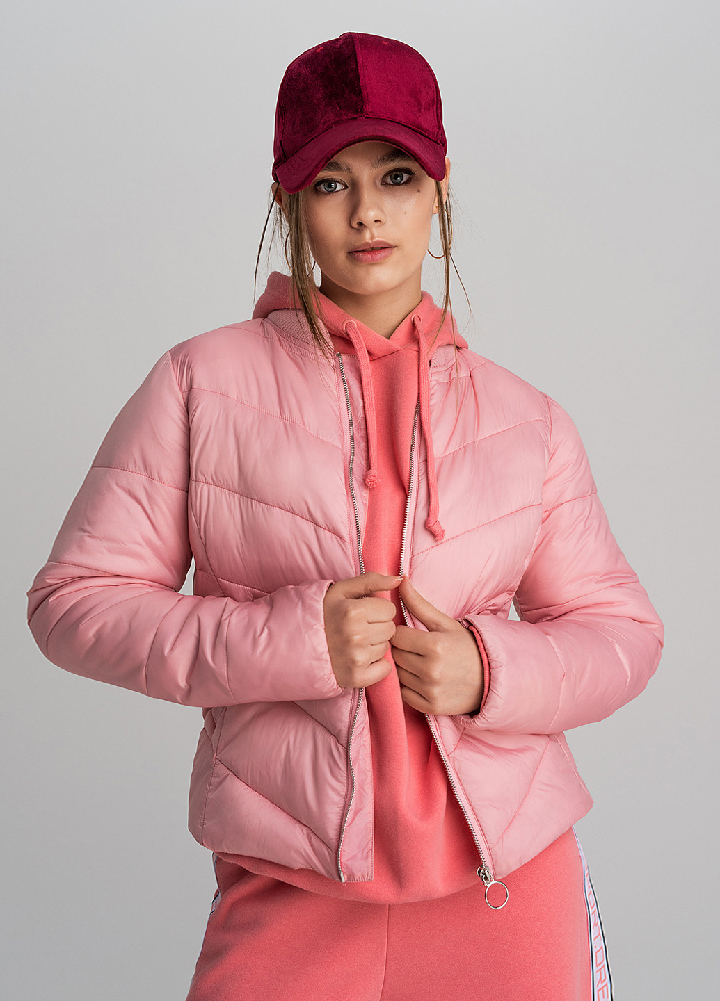 Розовая демисезонная куртка befree