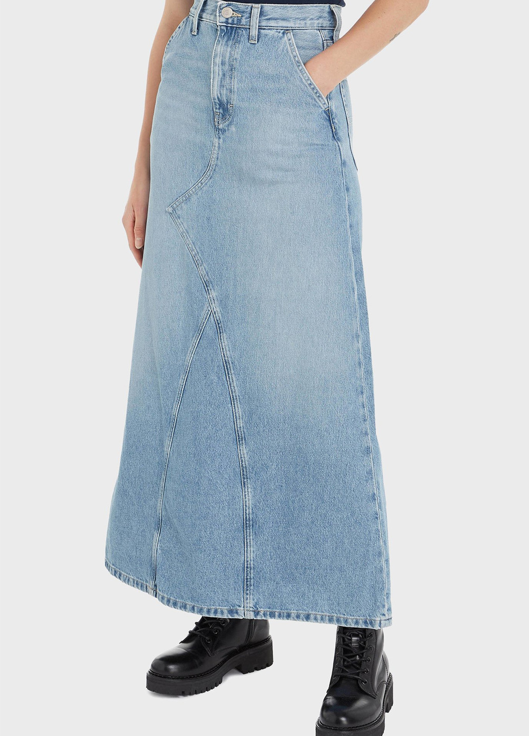 Светло-синяя джинсовая однотонная юбка Tommy Jeans а-силуэта (трапеция)