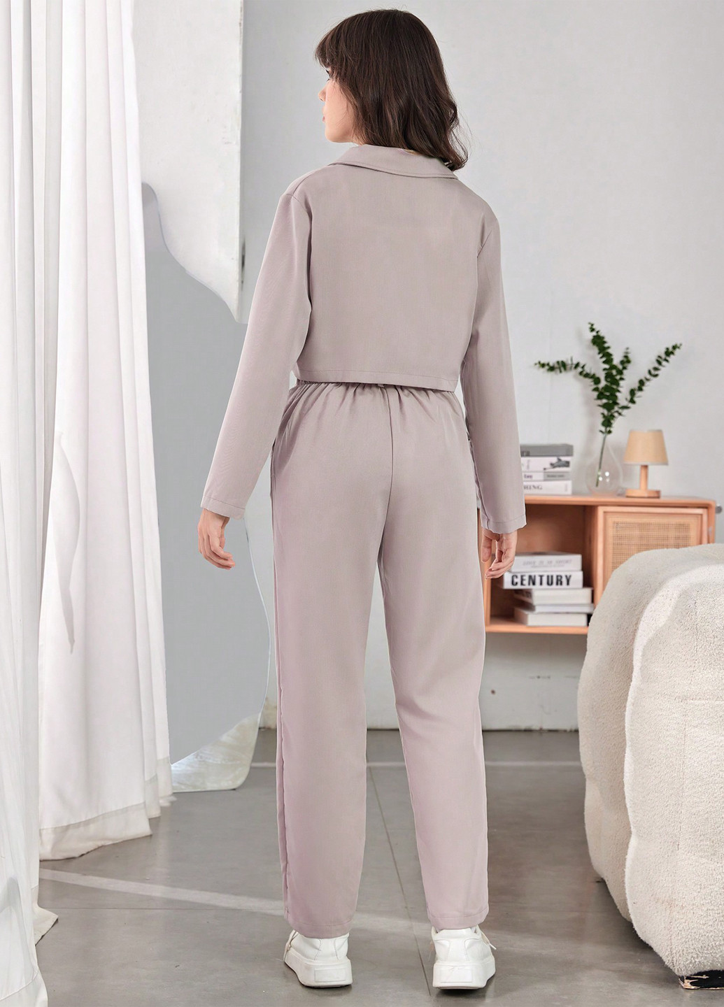 Светло-лиловый демисезонный костюм (жакет, брюки) брючный SHEIN