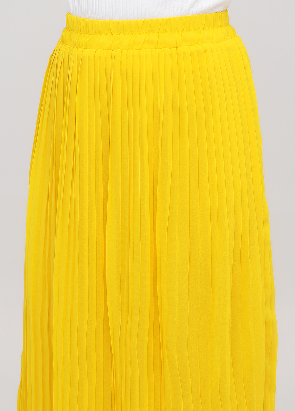 Желтая кэжуал однотонная юбка Monki клешированная, плиссе