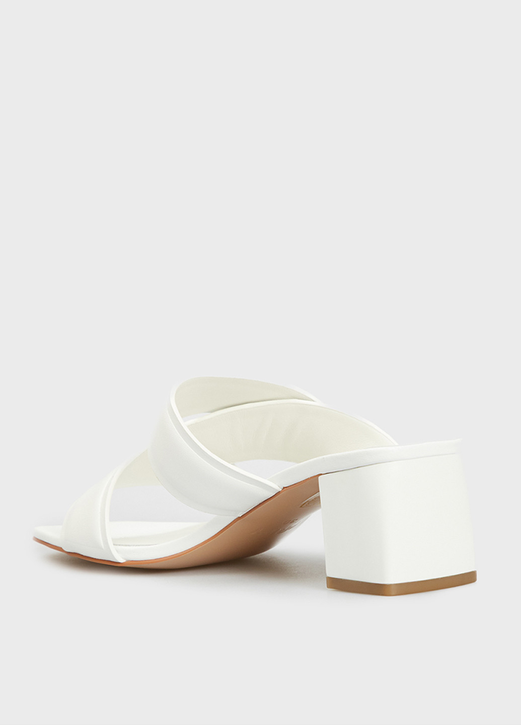 Белые шлепанцы PRPY