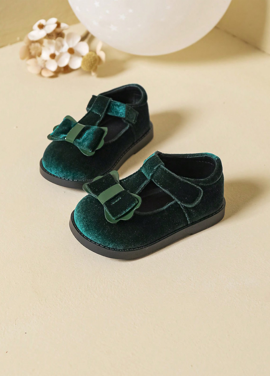 Изумрудные туфли без каблука SHEIN