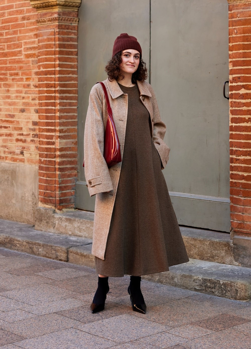 Коричневое демисезонное Пальто оверсайз Uniqlo