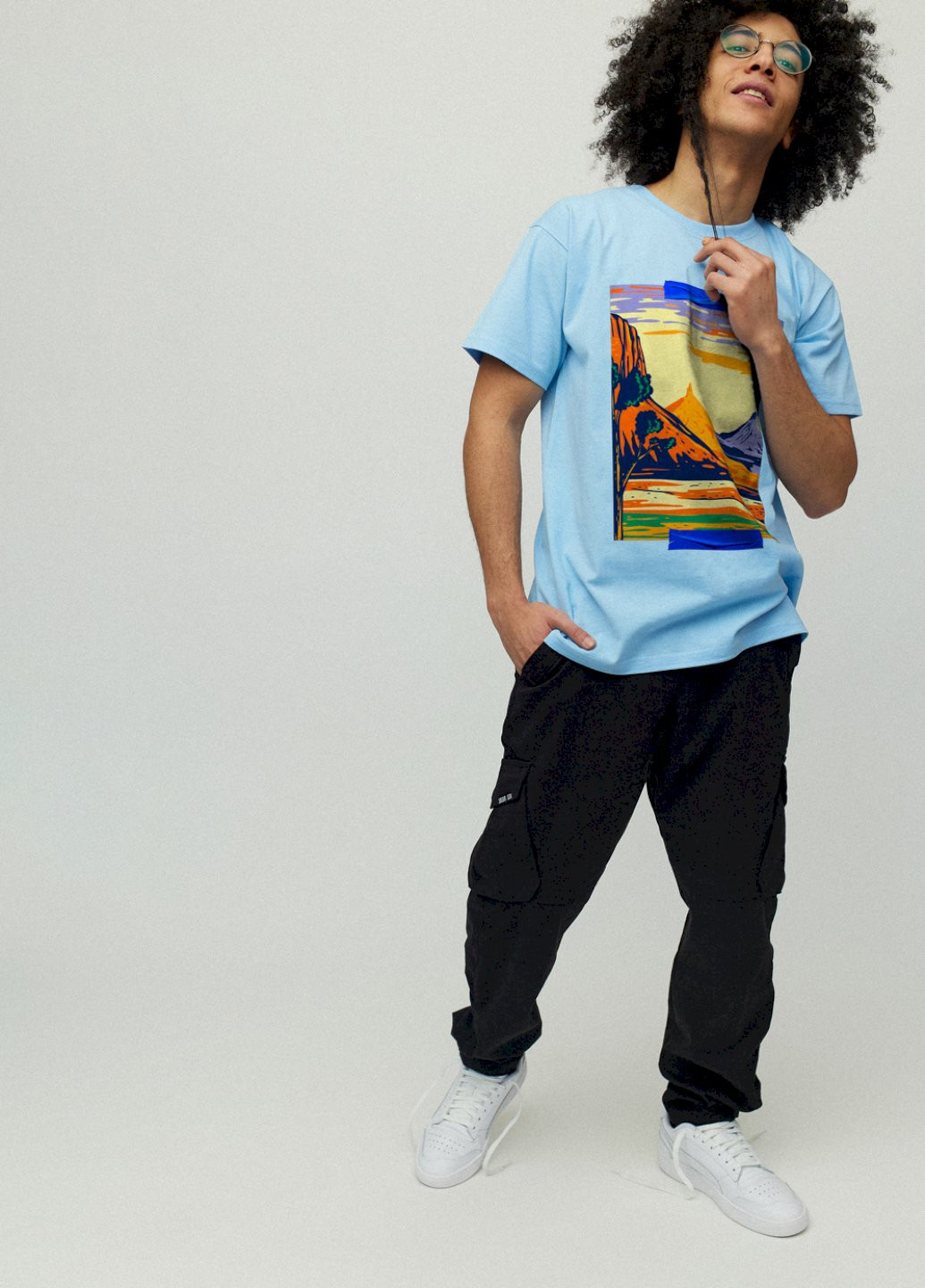 Блакитна футболка чоловіча YAPPI