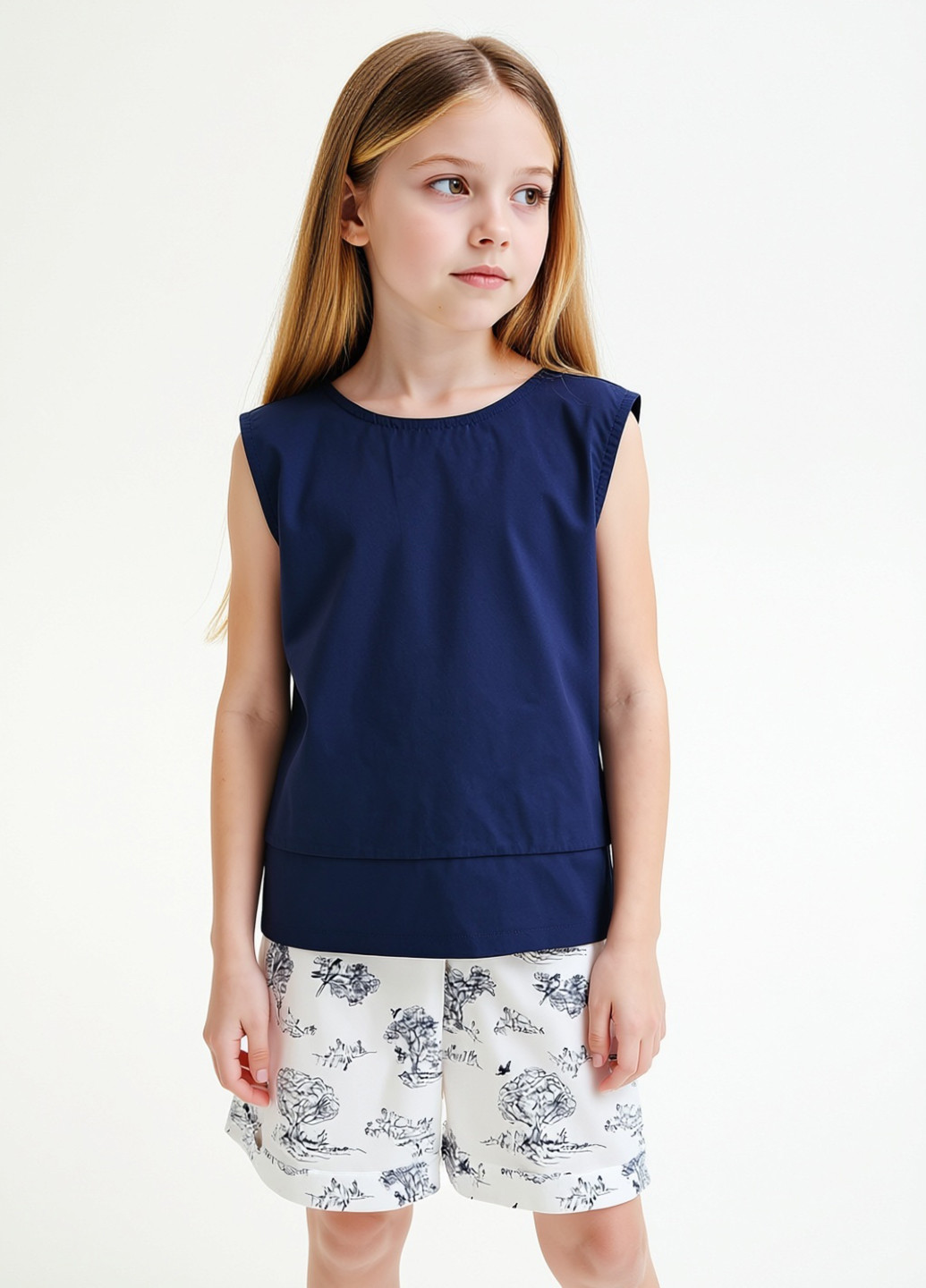 Темно-синяя однотонная блузка Reserved летняя