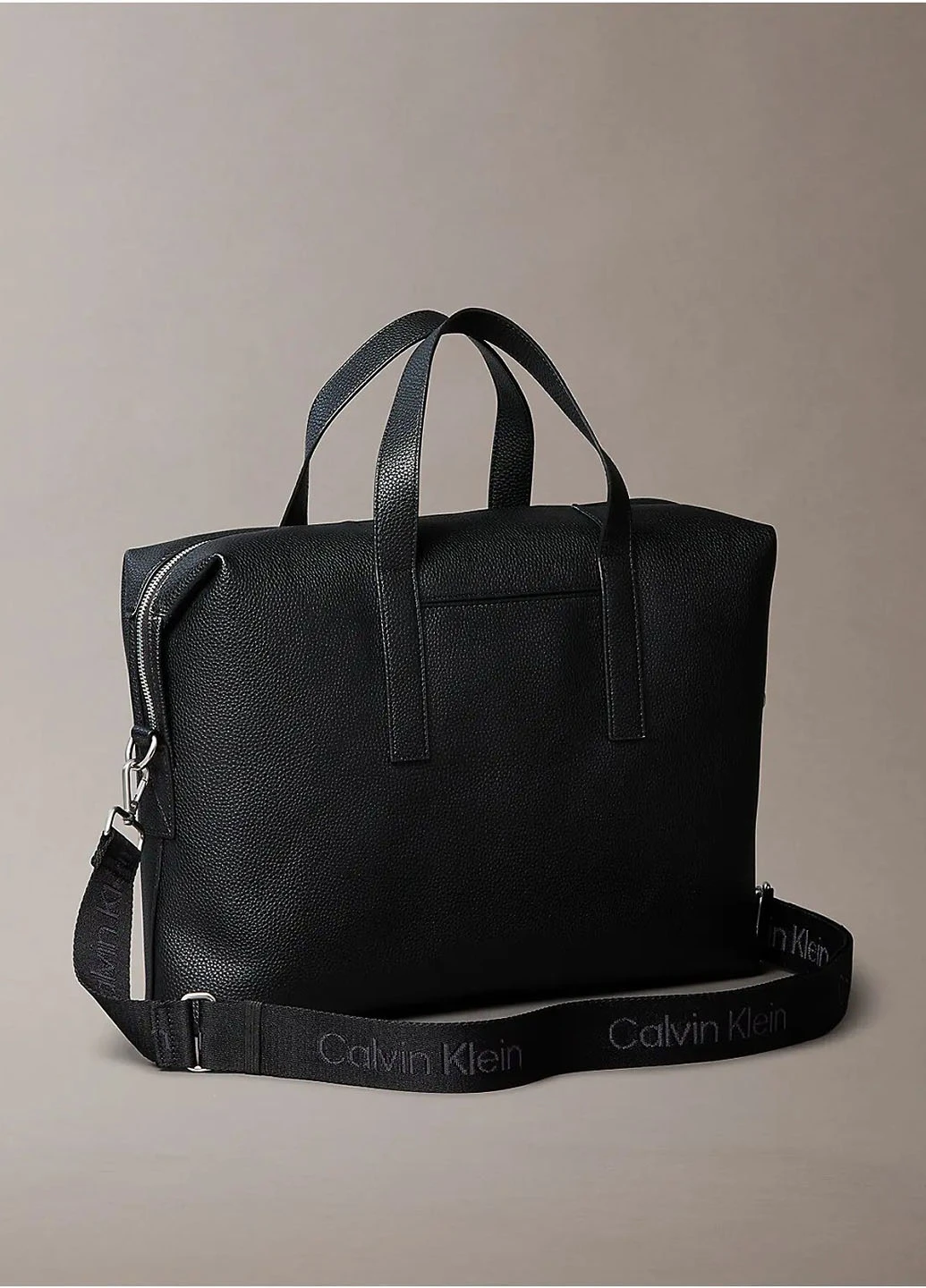 Сумка Calvin Klein (366808601)