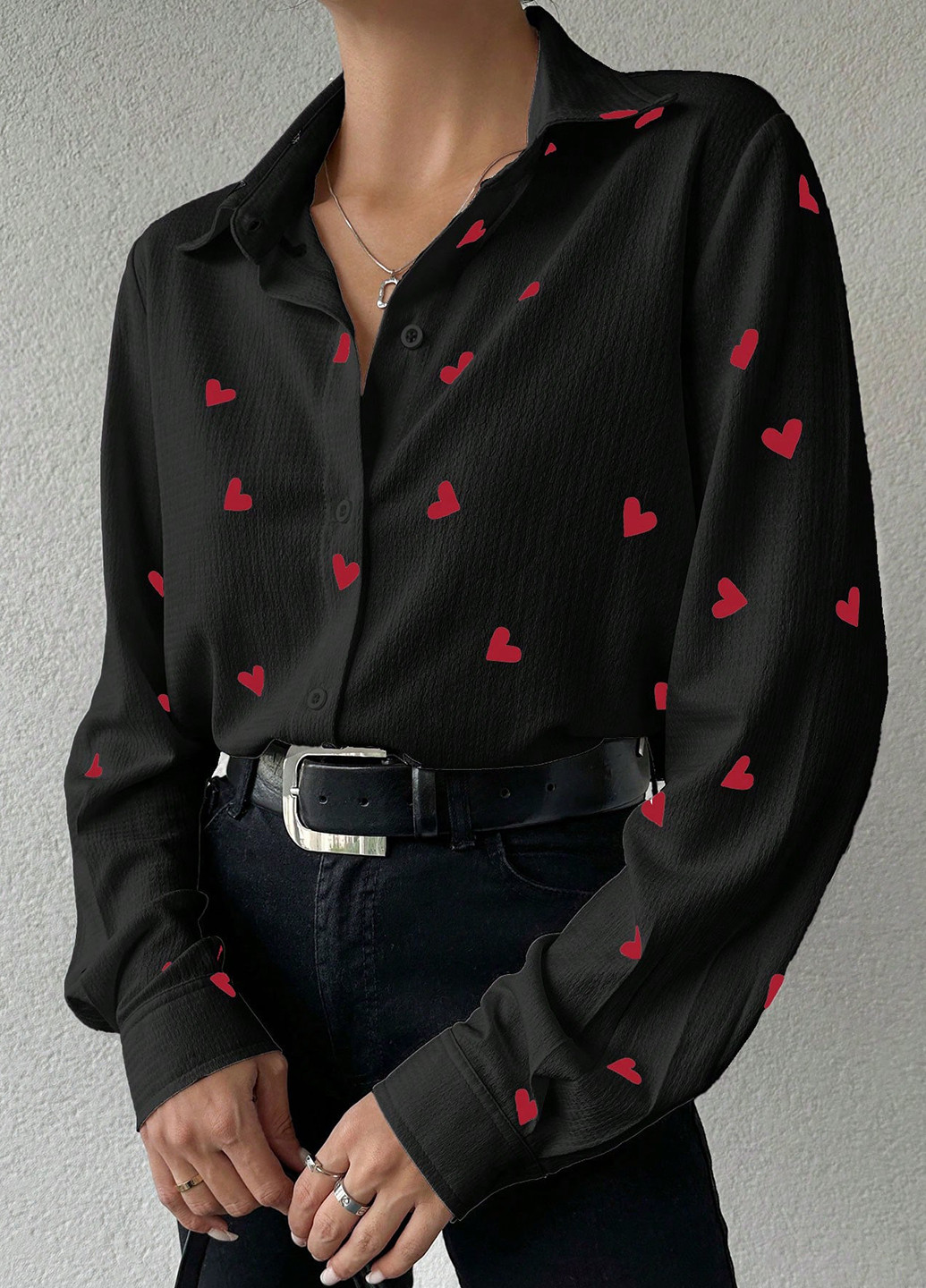 Черная кэжуал рубашка с сердечками SHEIN