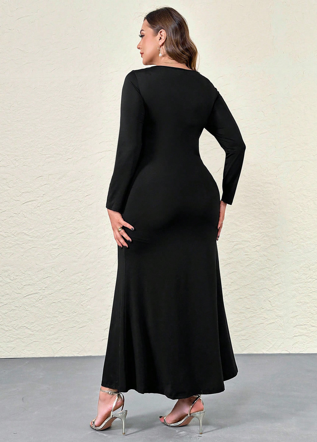 Черное кэжуал платье годе SHEIN однотонное