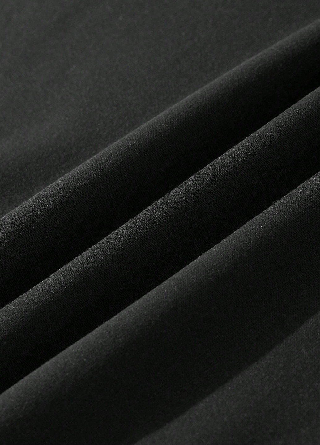 Черный свитшот SHEIN новогодний без декора (331821476)