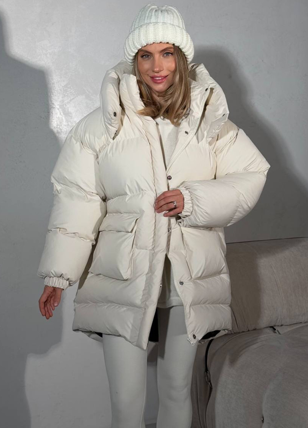 Молочний зимній Пуховик No Brand