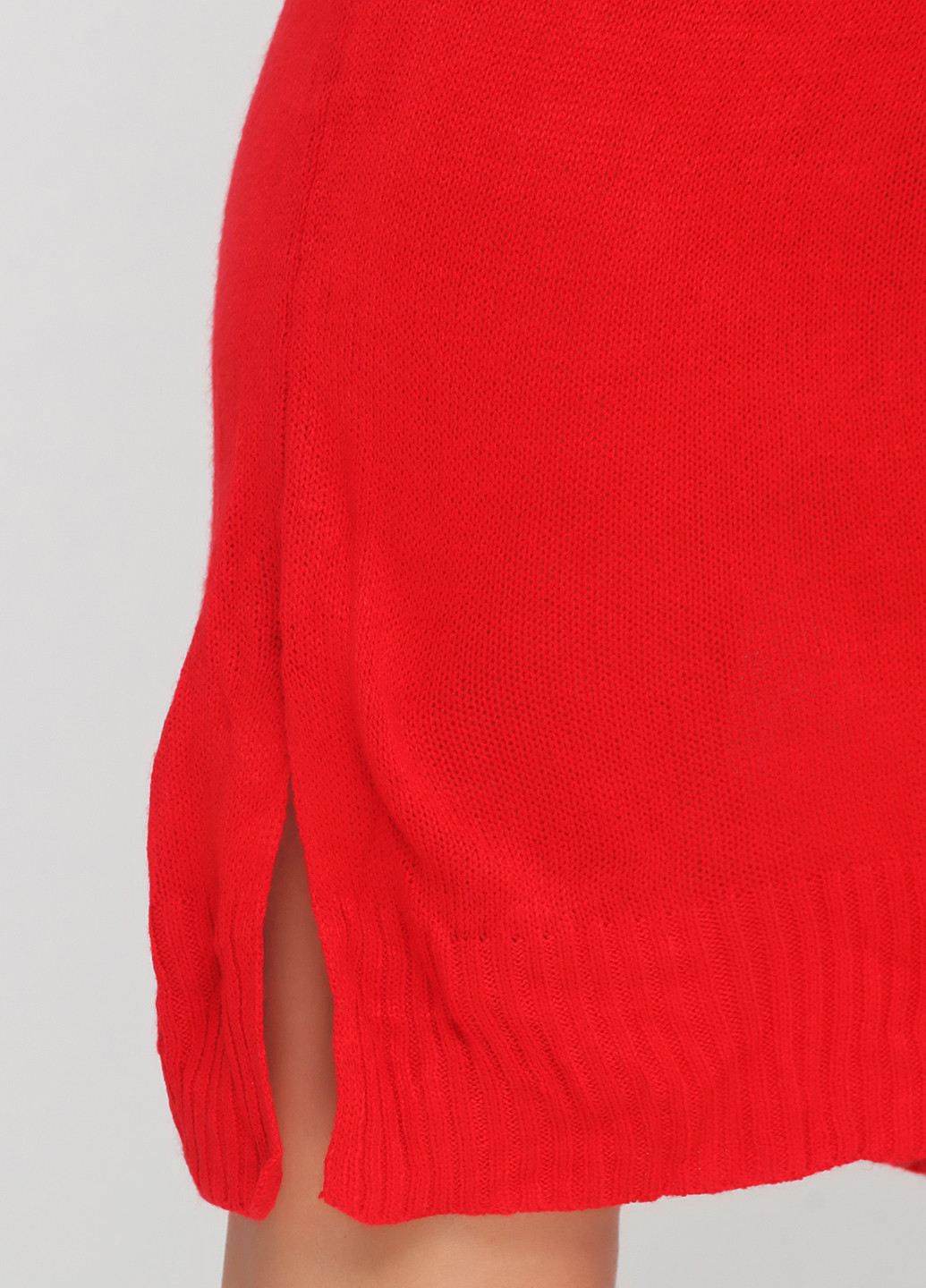 Красное кэжуал платье H&M с геометрическим узором