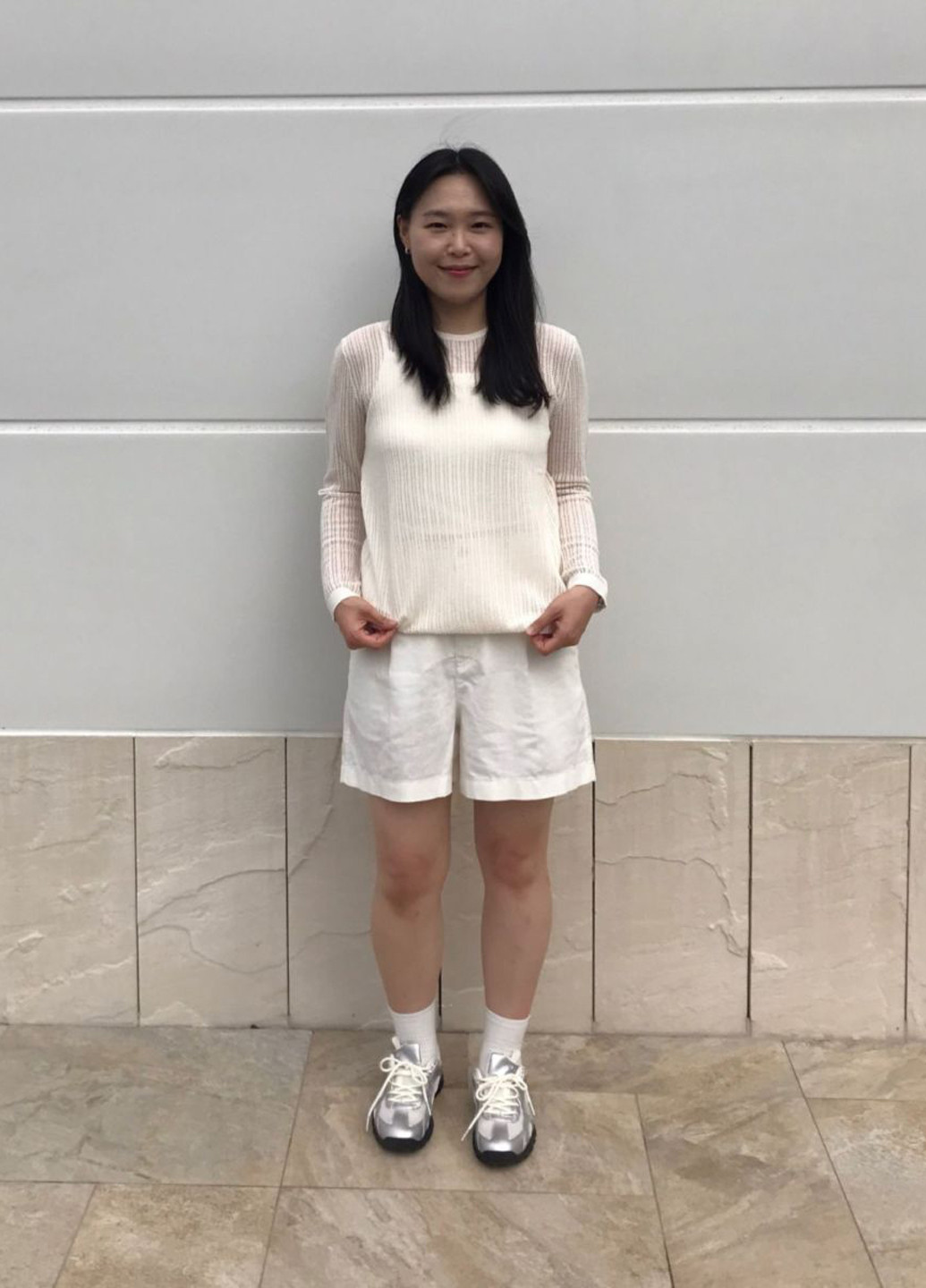 Молочный демисезонный свитер джемпер Uniqlo