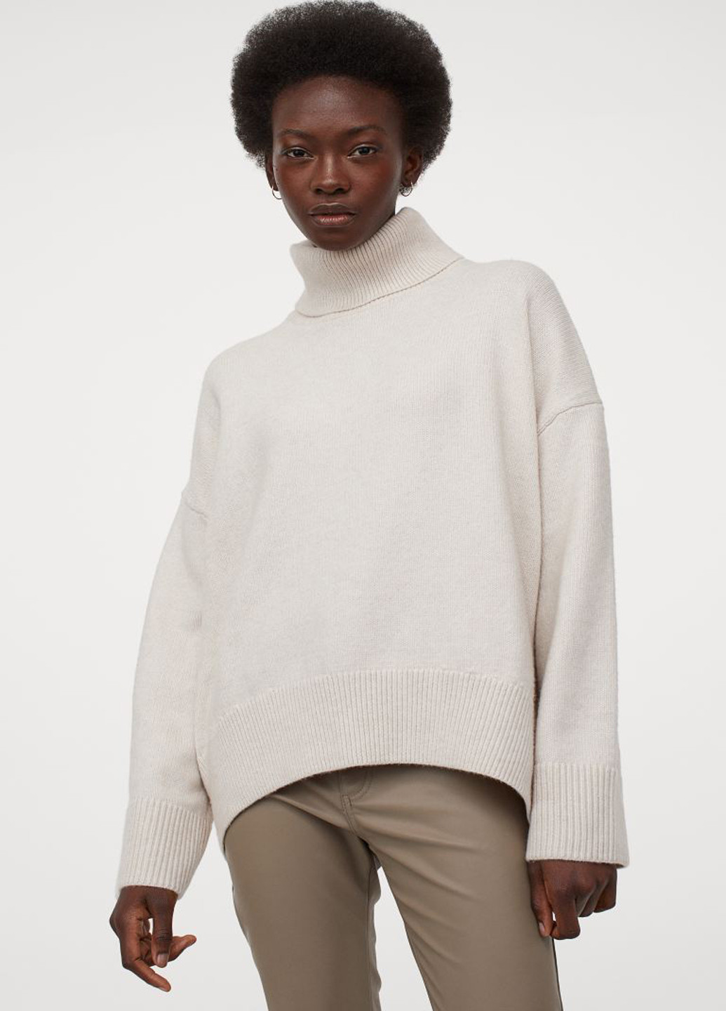 Бежевый демисезонный свитер H&M