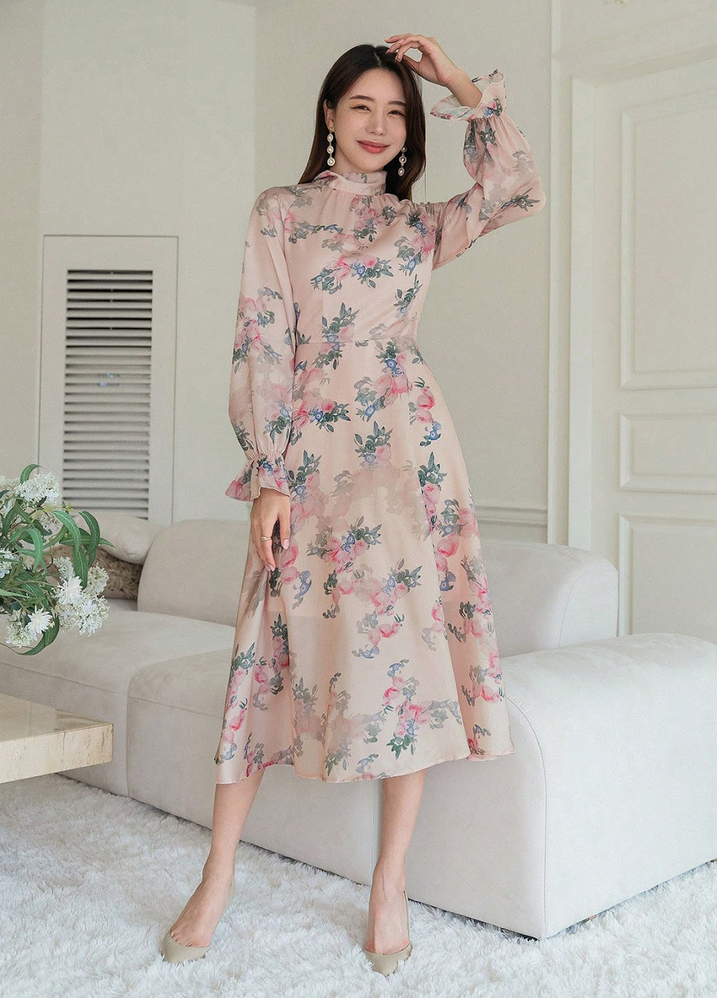 Светло-розовое кэжуал платье а-силуэт SHEIN с цветочным принтом