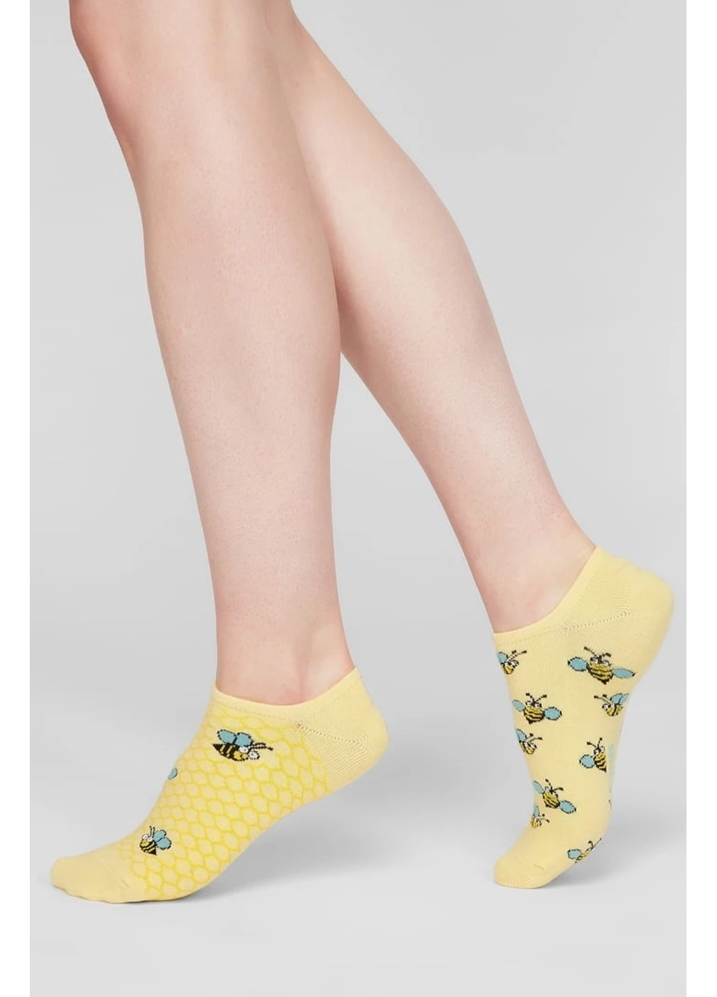 Жовті шкарпетки жіночі бавовняні socks low 112 (3пари) Legs малюнки (254993884)