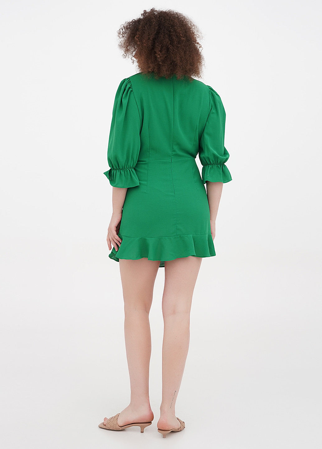 Зелена кежуал сукня на запах Boohoo однотонна