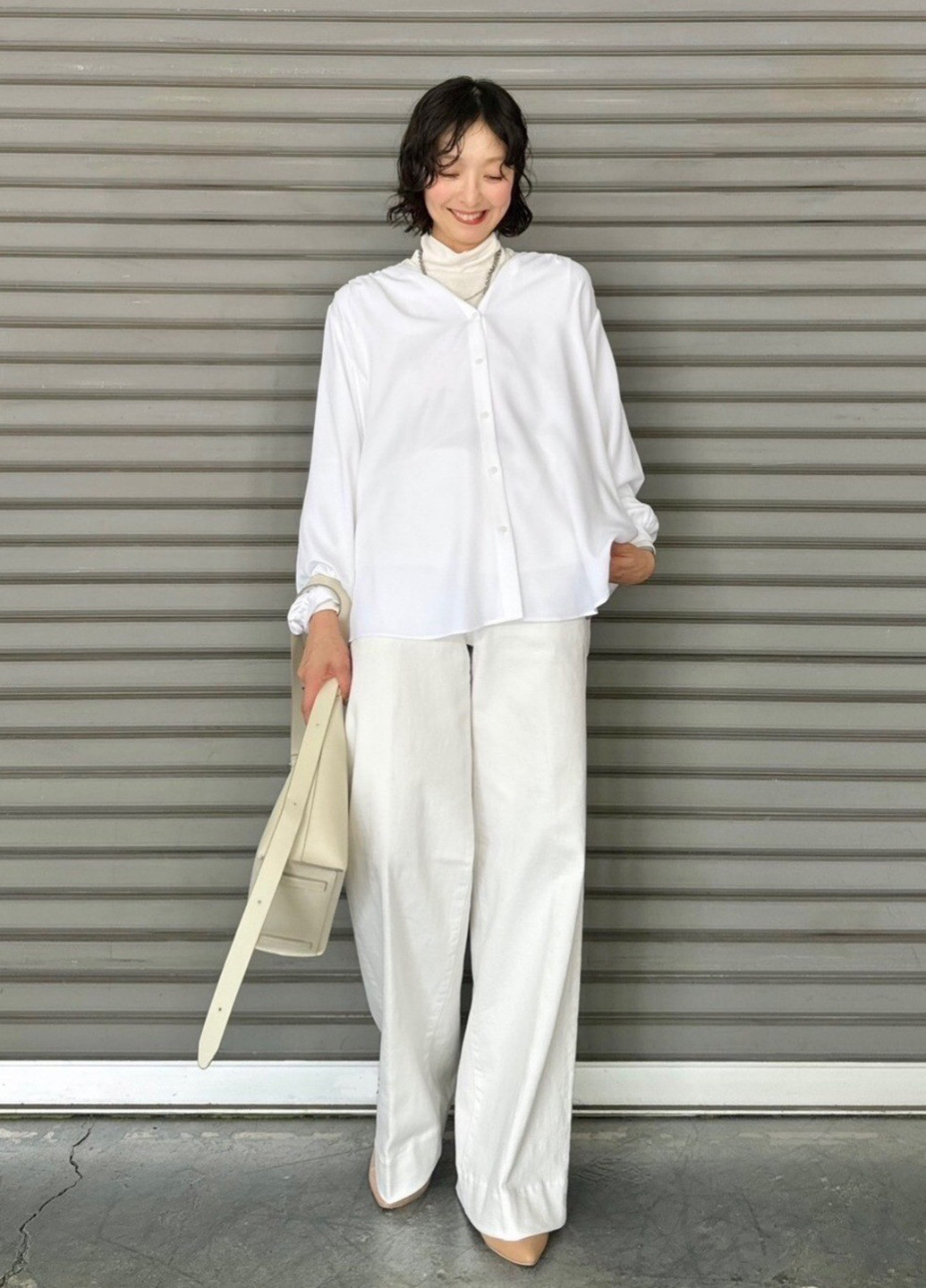 Біла блузка Uniqlo