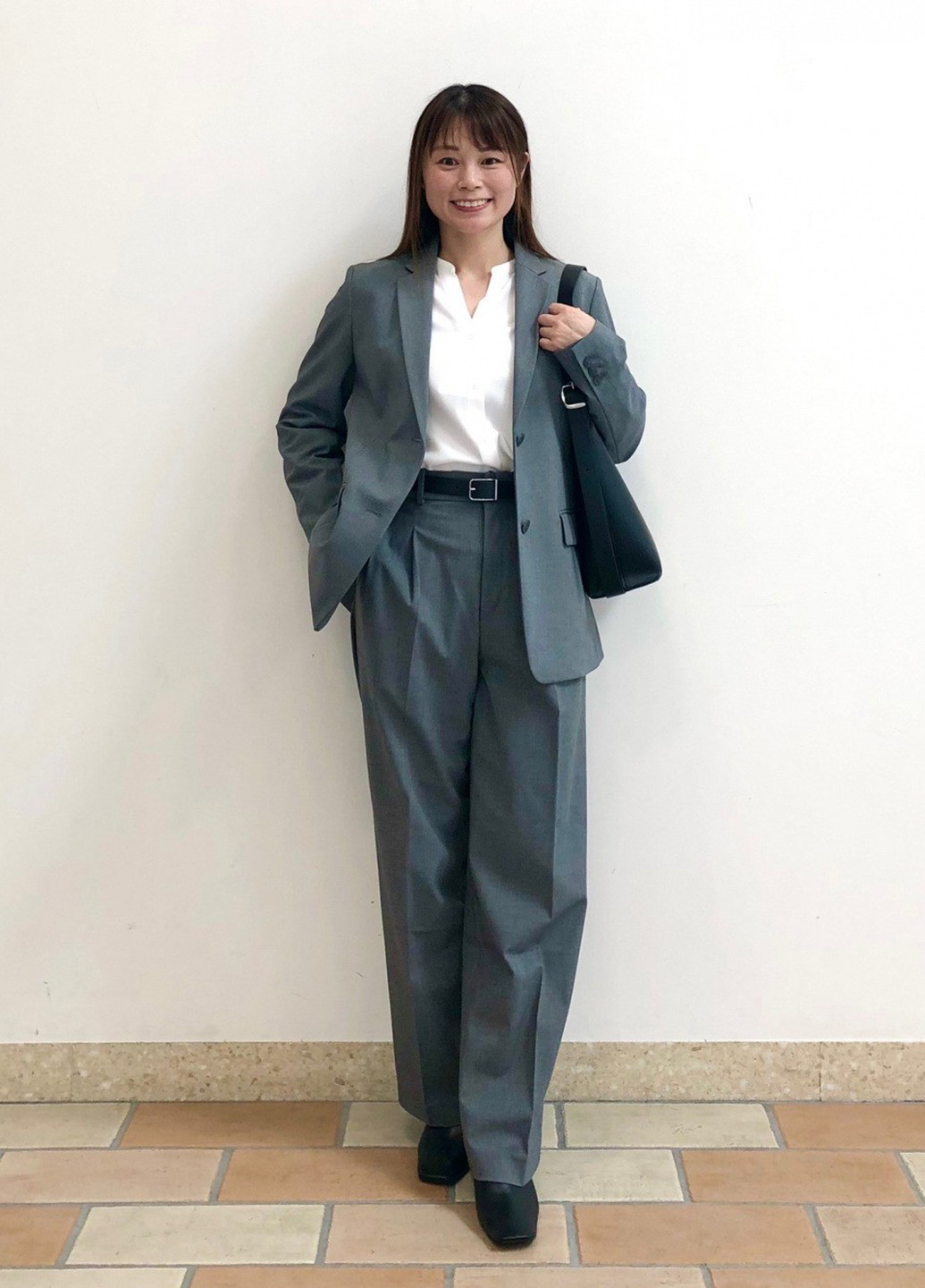 Біла блузка Uniqlo