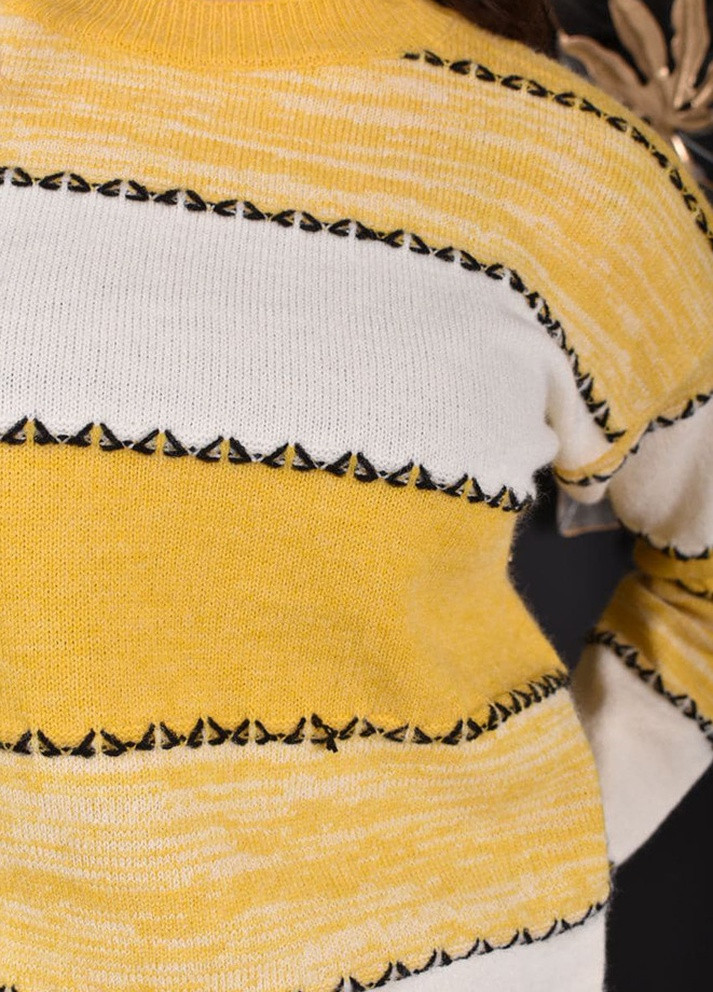 Жовтий демісезонний светр жіночий жовтий AAA