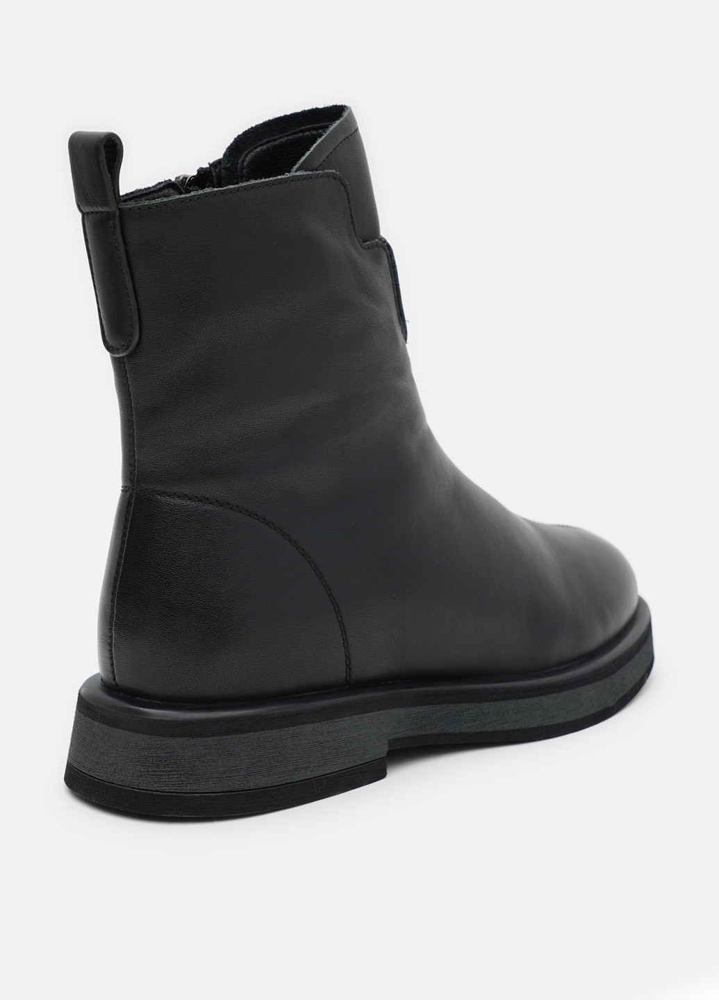 Зимние ботинки Lola Andy без декора