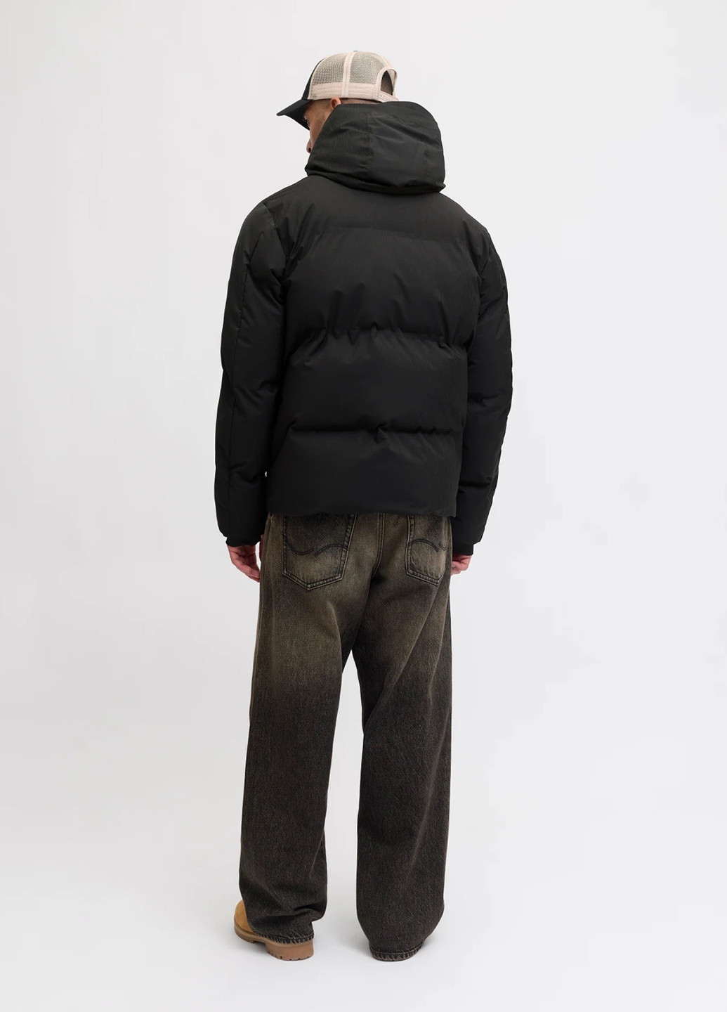 Черная зимняя куртка Jack & Jones