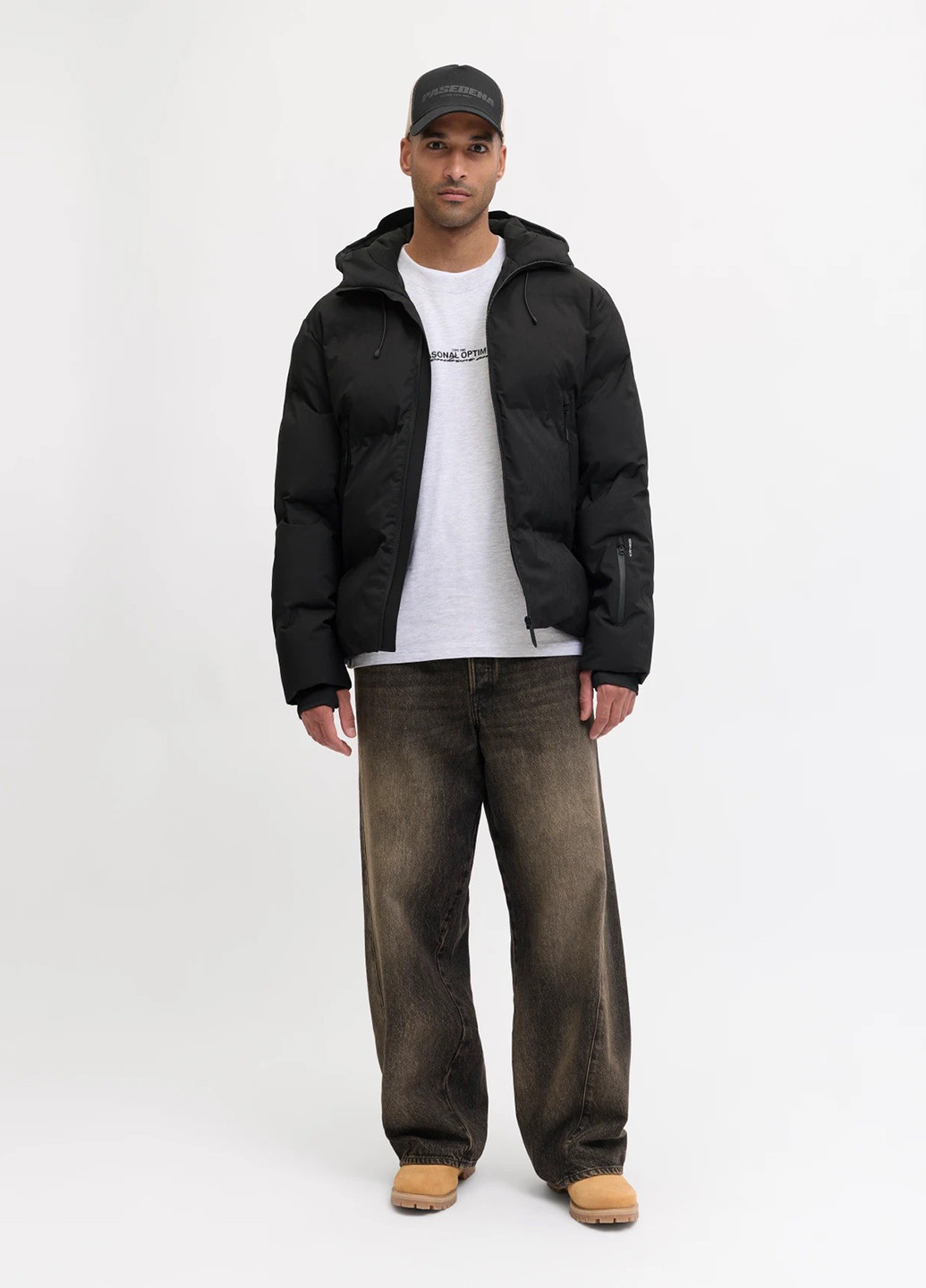 Черная зимняя куртка Jack & Jones