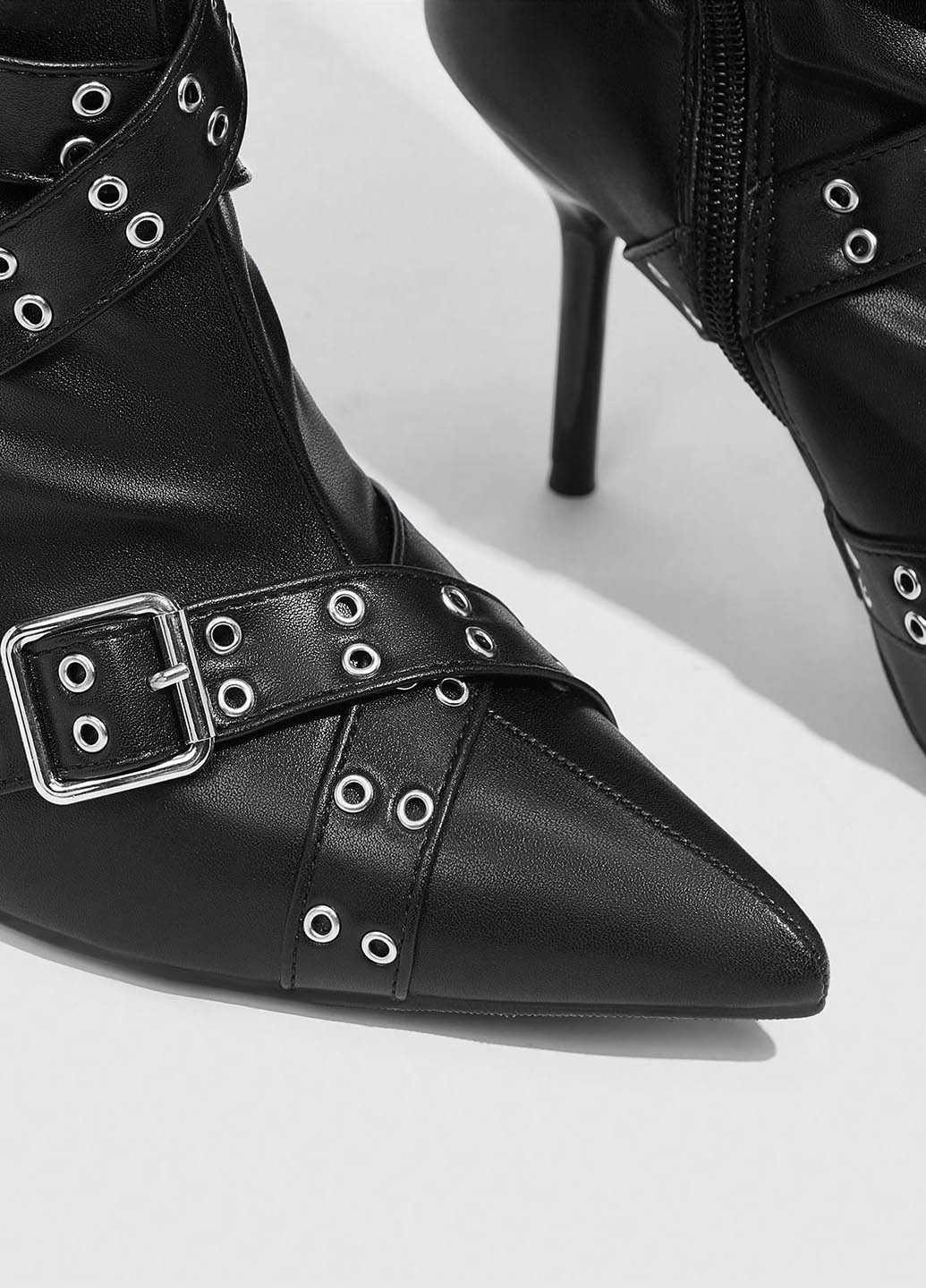 Осенние сапоги SHEIN с пряжкой, люверсы