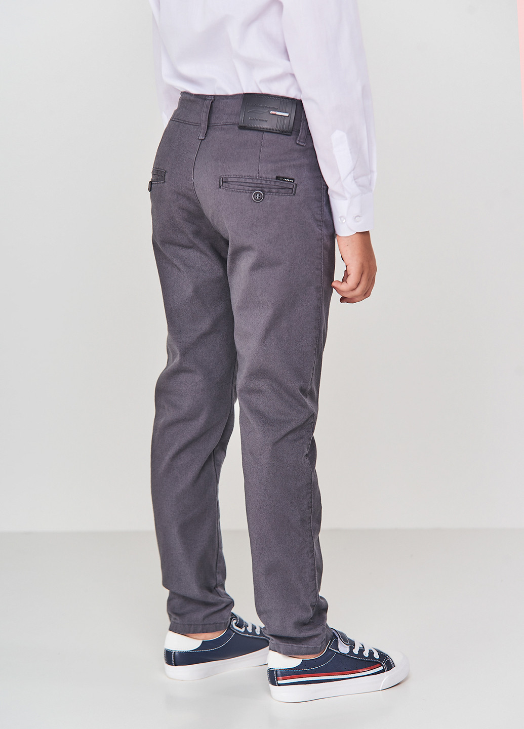 Серые кэжуал демисезонные брюки прямые Redpolo
