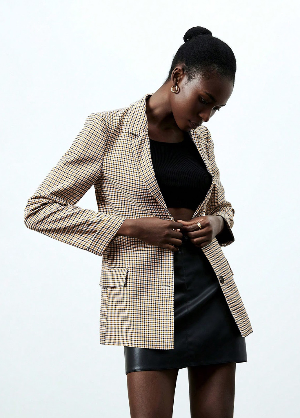 Темно-бежевый женский жакет SHEIN в клеточку - демисезонный