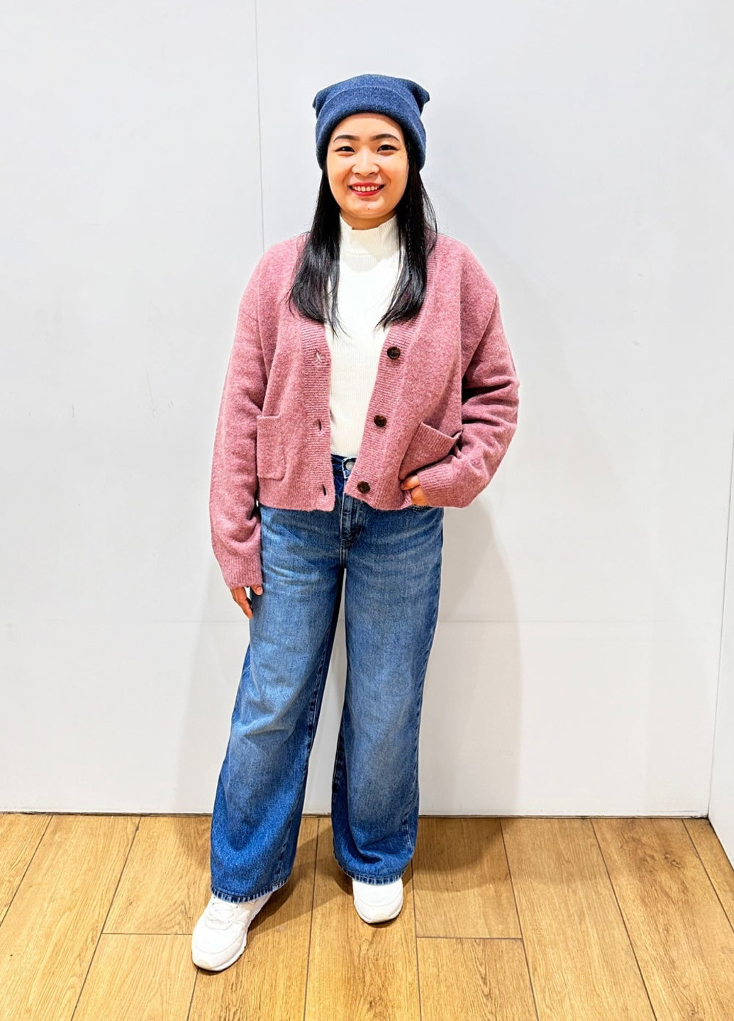 Розовый демисезонный кардиган Uniqlo